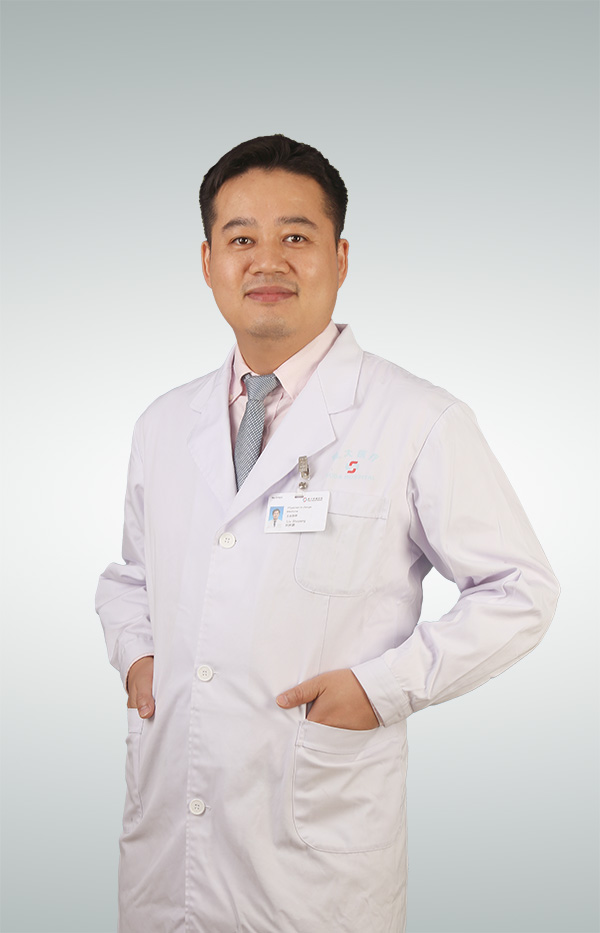   刘树鹏，主治医师，肿瘤学硕士，肿瘤学博士在读