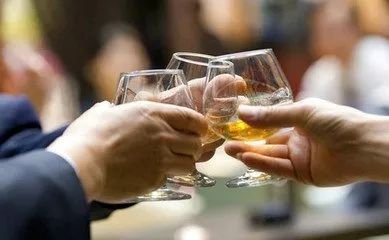 喝酒是导致孝感咽喉癌的一个重要因素