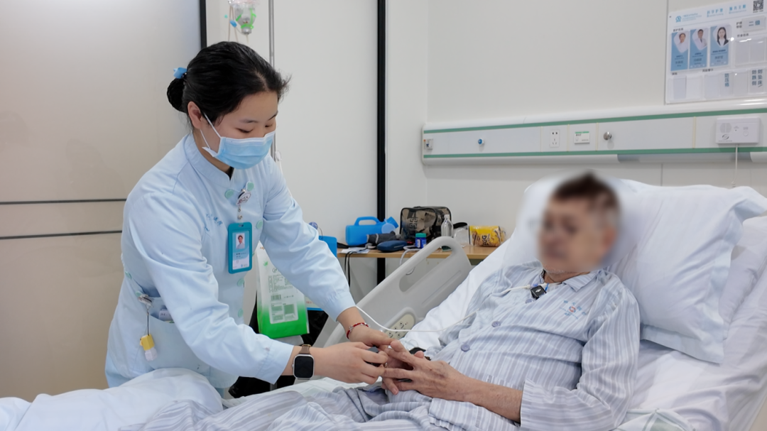 宜春18天增重6公斤！菲籍前列腺癌患者跨海求医，女儿用三个“非常”点赞复大